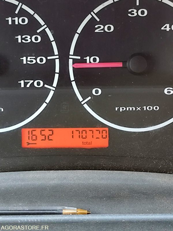 PEUGEOT BOXER ANNEE 2002 170800 KMS DIESEL PB INJECTION - כלי רכב מסחרי עם לוח: תמונה 2 PEUGEOT BOXER ANNEE 2002 170800 KMS DIESEL PB INJECTION - כלי רכב מסחרי עם לוח: תמונה 2