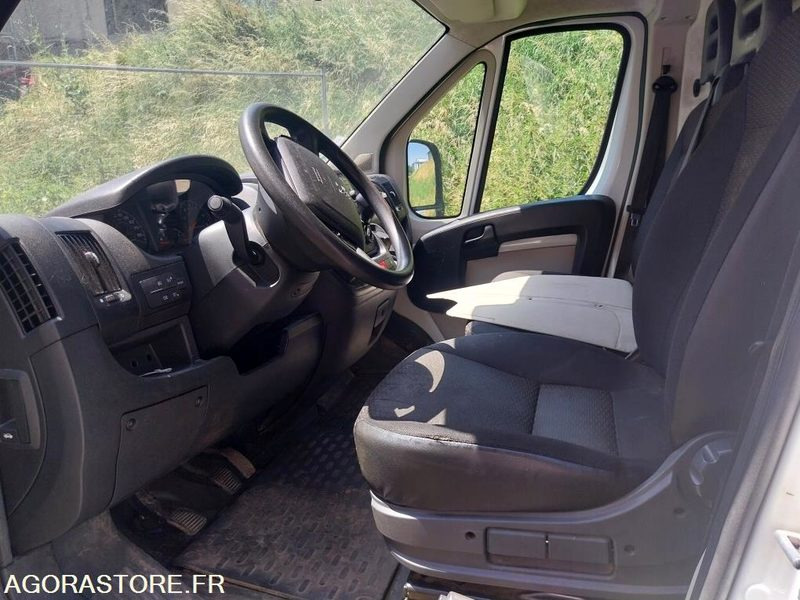 PEUGEOT BOXER FOURGON L2H2 110CH - כלי רכב מסחרי עם לוח: תמונה 5 PEUGEOT BOXER FOURGON L2H2 110CH - כלי רכב מסחרי עם לוח: תמונה 5
