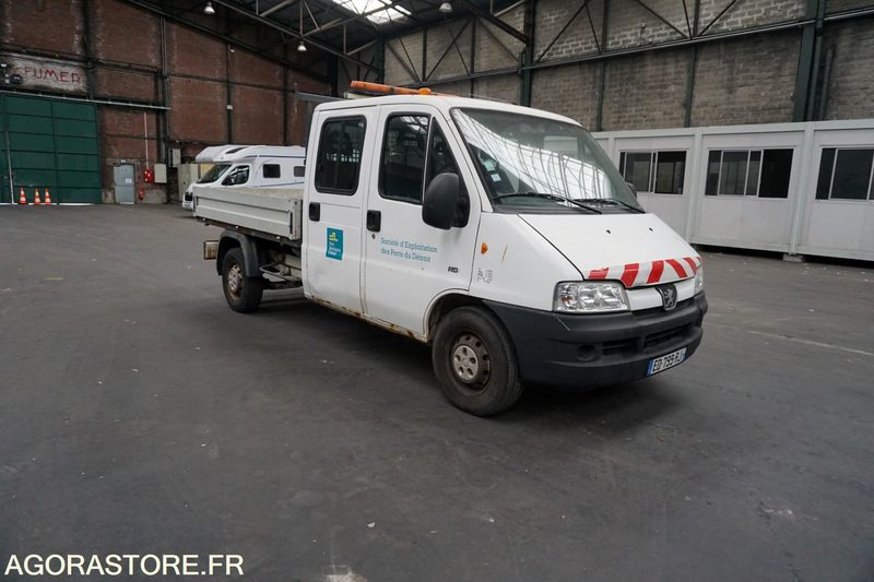 PEUGEOT BOXER PLATEAU DOUBLE CABINE - כלי רכב מסחרי מזהיר: תמונה 2 PEUGEOT BOXER PLATEAU DOUBLE CABINE - כלי רכב מסחרי מזהיר: תמונה 2