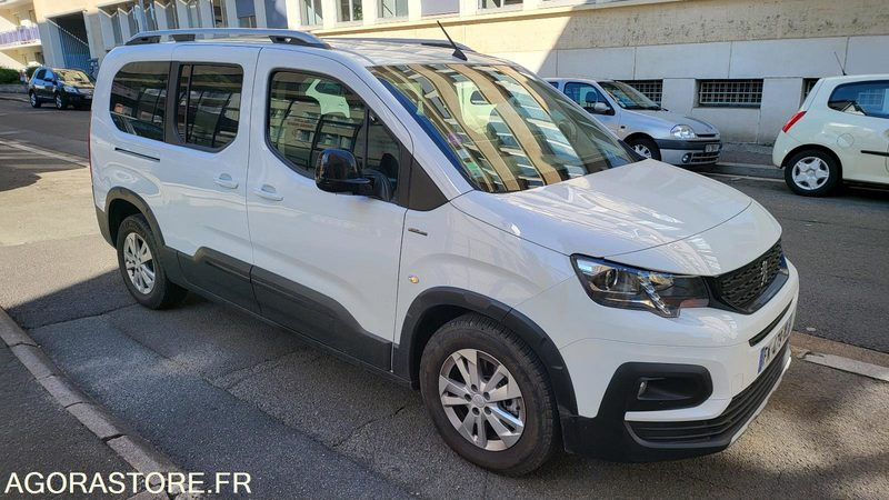 PEUGEOT RIFTER LONG PURETECH 110 S&S BVM6 ESSENCE DE 2019 - מכונית: תמונה 2 PEUGEOT RIFTER LONG PURETECH 110 S&S BVM6 ESSENCE DE 2019 - מכונית: תמונה 2