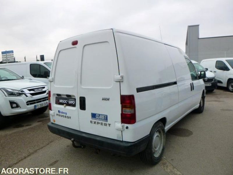 PEUGEOT expert frigorifique - 2003 - 96 210km - BON ETAT - כלי רכב מסחרי קטן: תמונה 3 PEUGEOT expert frigorifique - 2003 - 96 210km - BON ETAT - כלי רכב מסחרי קטן: תמונה 3
