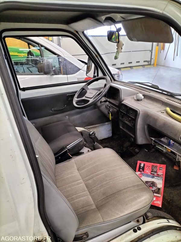 PIAGGIO PORTER - כלי רכב מסחרי מזהיר: תמונה 4 PIAGGIO PORTER - כלי רכב מסחרי מזהיר: תמונה 4
