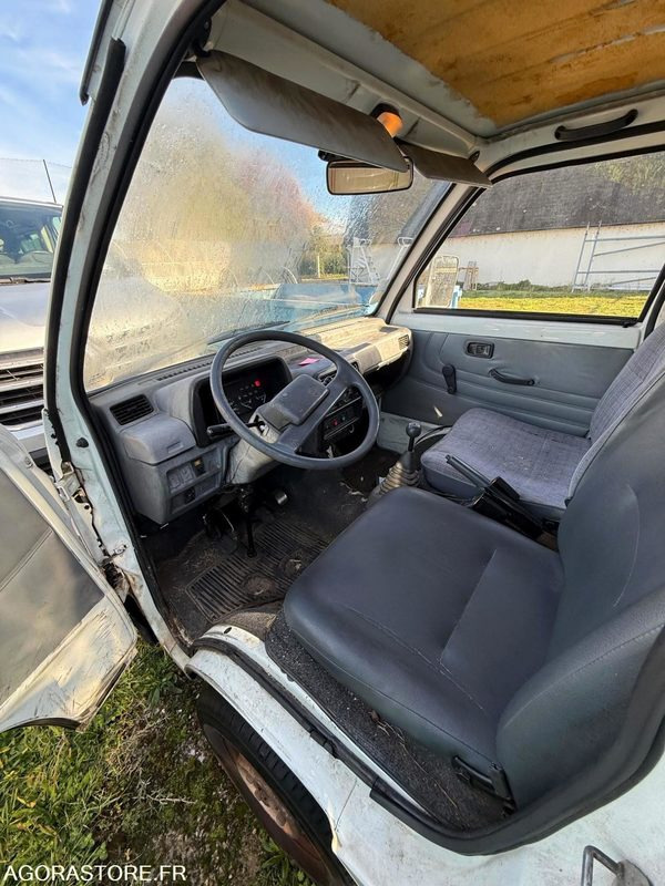 PIAGGIO PORTER - כלי רכב מסחרי מזהיר: תמונה 5 PIAGGIO PORTER - כלי רכב מסחרי מזהיר: תמונה 5