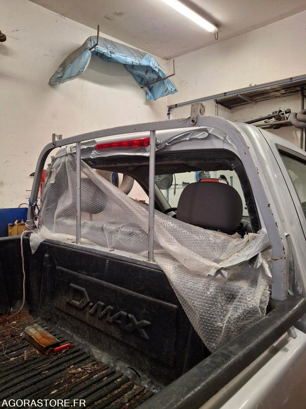 PICK UP D MAX ISUZU - טנדר: תמונה 5 PICK UP D MAX ISUZU - טנדר: תמונה 5