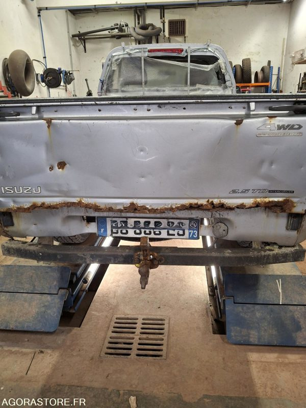 PICK UP D MAX ISUZU - טנדר: תמונה 3 PICK UP D MAX ISUZU - טנדר: תמונה 3