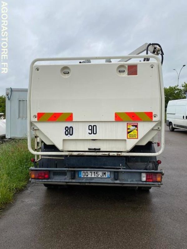 PL laveuse IVECO 100E15 1995 - משאית: תמונה 3 PL laveuse IVECO 100E15 1995 - משאית: תמונה 3