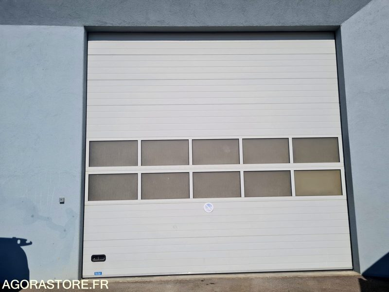 PORTE SECTIONNELLE - כלי/ ציוד: תמונה 1 PORTE SECTIONNELLE - כלי/ ציוד: תמונה 1