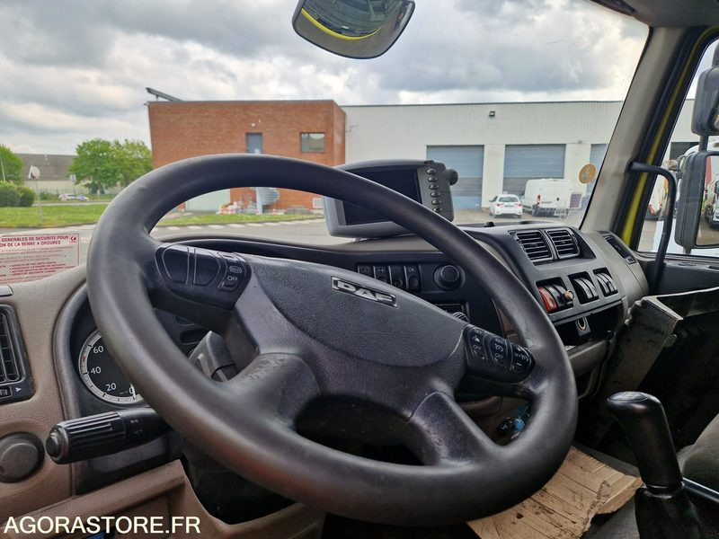 PORTEUR BOM 12T DAF FAUN - 2012 - 257 530 KM - משאית אשפה: תמונה 2 PORTEUR BOM 12T DAF FAUN - 2012 - 257 530 KM - משאית אשפה: תמונה 2
