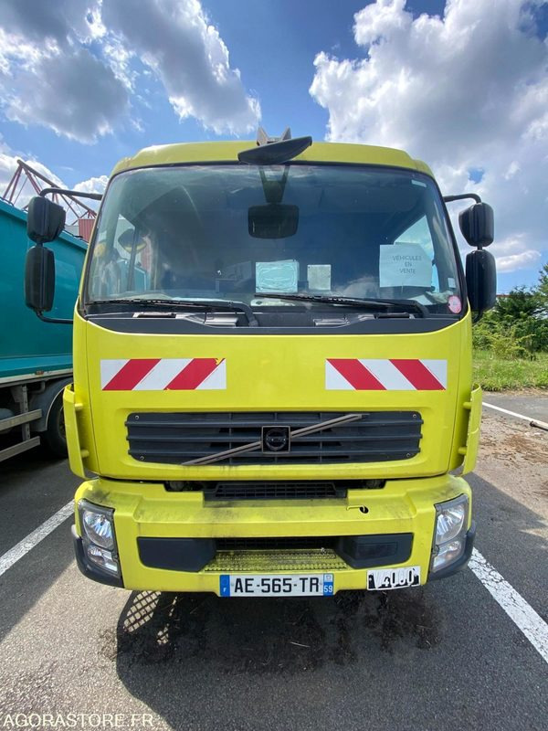 PORTEUR BOM 16T VOLVO NORBA- 244 767 KM- 2009 (4000) - משאית אשפה: תמונה 2 PORTEUR BOM 16T VOLVO NORBA- 244 767 KM- 2009 (4000) - משאית אשפה: תמונה 2