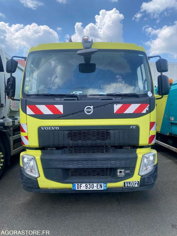 PORTEUR BOM 26T VOLVO GEESINK - 160803km- 2014 (4002) - משאית אשפה: תמונה 1 PORTEUR BOM 26T VOLVO GEESINK - 160803km- 2014 (4002) - משאית אשפה: תמונה 1