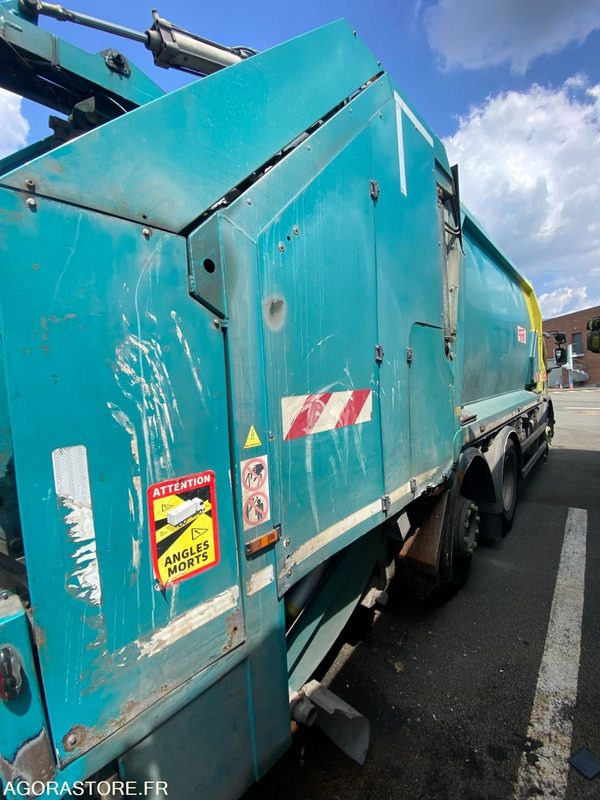 PORTEUR BOM 26T VOLVO GEESINK - 160803km- 2014 (4002) - משאית אשפה: תמונה 3 PORTEUR BOM 26T VOLVO GEESINK - 160803km- 2014 (4002) - משאית אשפה: תמונה 3