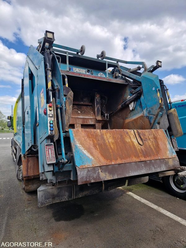 *PORTEUR BOM 26T VOLVO GEESINK - 2014 - - משאית אשפה: תמונה 5 *PORTEUR BOM 26T VOLVO GEESINK - 2014 - - משאית אשפה: תמונה 5