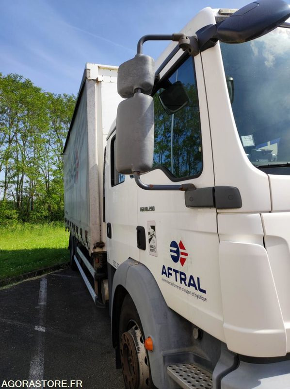 PORTEUR - MAN - TGM - 2010 - 360484 KM - (3832) - משאית: תמונה 4 PORTEUR - MAN - TGM - 2010 - 360484 KM - (3832) - משאית: תמונה 4