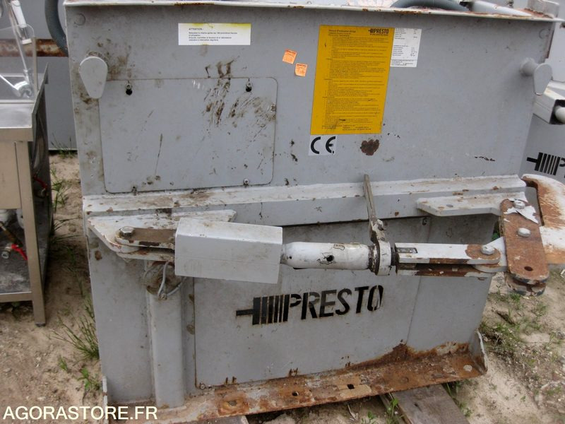 PRESSE A CARTON A VIS PRESTO SPN15 - 2009 - כלי/ ציוד: תמונה 4 PRESSE A CARTON A VIS PRESTO SPN15 - 2009 - כלי/ ציוד: תמונה 4