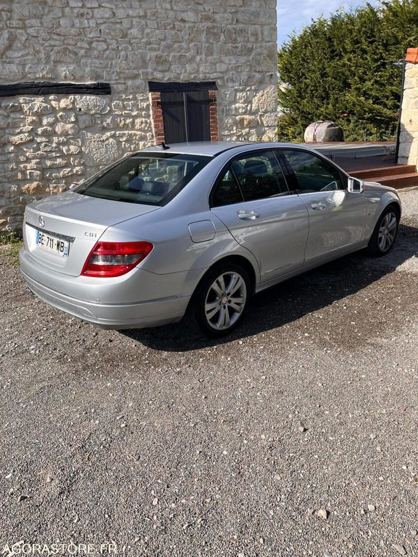 PRIX TTC 0%TVA - MERCEDES C220 CDI AVANTGARDE 2010 135200 km BVA - מכונית: תמונה 2 PRIX TTC 0%TVA - MERCEDES C220 CDI AVANTGARDE 2010 135200 km BVA - מכונית: תמונה 2
