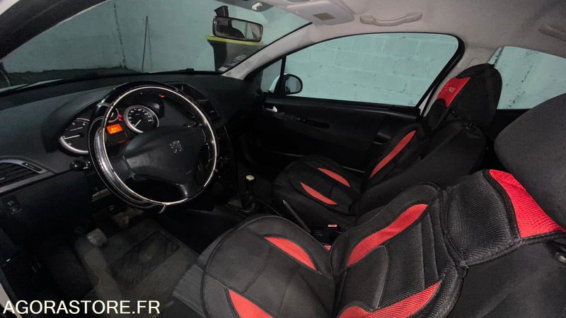 Peugeot 207 AFFAIRE 1.4 HDI 70 CV DERIV VP 233 220km 2010 - מכונית: תמונה 5 Peugeot 207 AFFAIRE 1.4 HDI 70 CV DERIV VP 233 220km 2010 - מכונית: תמונה 5