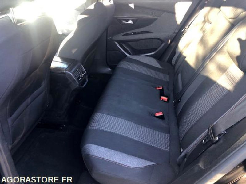 Peugeot 3008 BlueHdi 120 S&S Allure Business BOITE AUTO EAT8 - Courroie faite - מכונית: תמונה 5 Peugeot 3008 BlueHdi 120 S&S Allure Business BOITE AUTO EAT8 - Courroie faite - מכונית: תמונה 5
