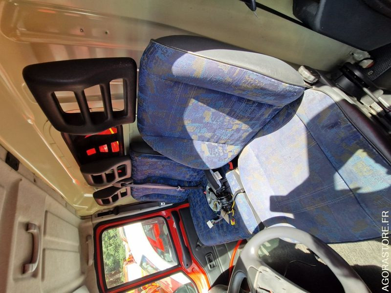 Peugeot Boxer- 2000 - 43336 - 3275XC27 - כלי רכב מסחרי עם לוח: תמונה 5 Peugeot Boxer- 2000 - 43336 - 3275XC27 - כלי רכב מסחרי עם לוח: תמונה 5