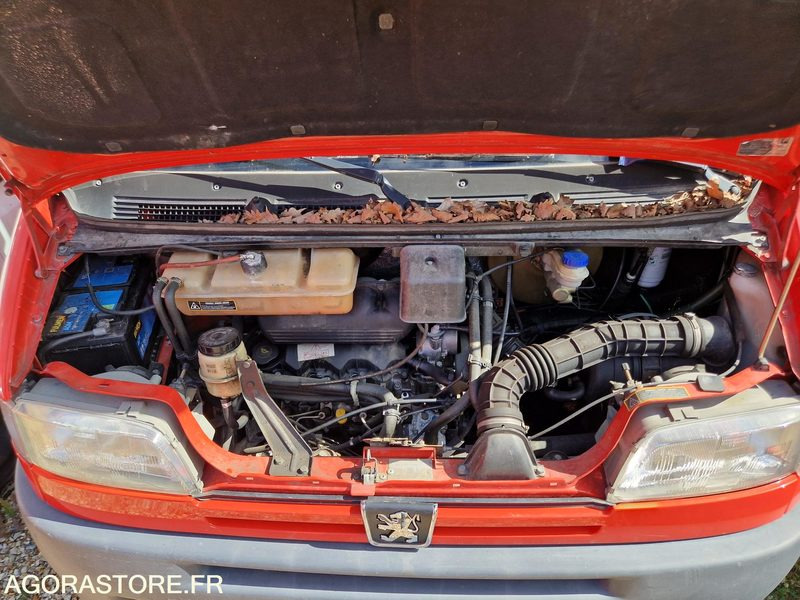 Peugeot Boxer- 2000 - 43336 - 3275XC27 - כלי רכב מסחרי עם לוח: תמונה 3 Peugeot Boxer- 2000 - 43336 - 3275XC27 - כלי רכב מסחרי עם לוח: תמונה 3