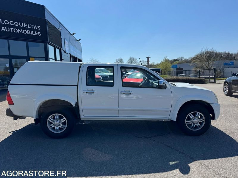 Pick-up ISUZU Dmax - 2011 - 147 383km - כלי רכב מסחרי: תמונה 2 Pick-up ISUZU Dmax - 2011 - 147 383km - כלי רכב מסחרי: תמונה 2