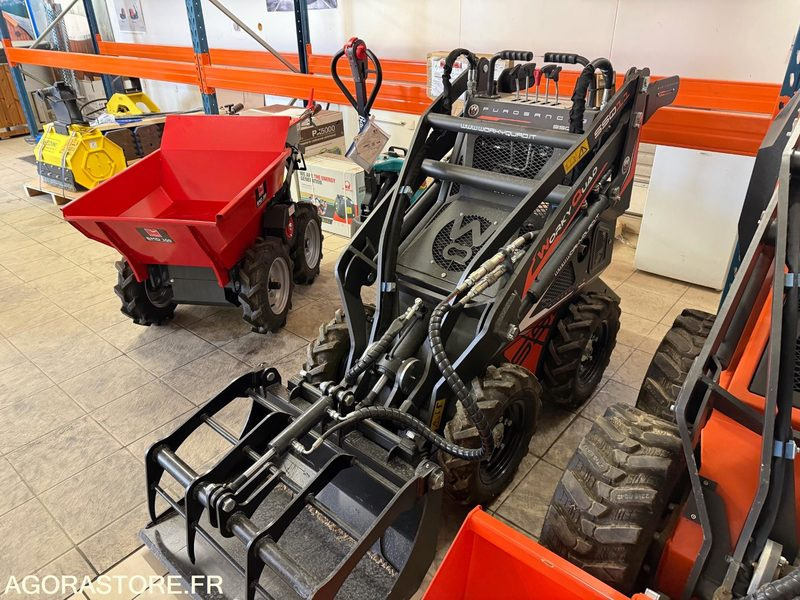 Porte outils SSQ11 PUROSANGUE Worky quad Plus Essence NEUF - ציוד לגינה: תמונה 1 Porte outils SSQ11 PUROSANGUE Worky quad Plus Essence NEUF - ציוד לגינה: תמונה 1