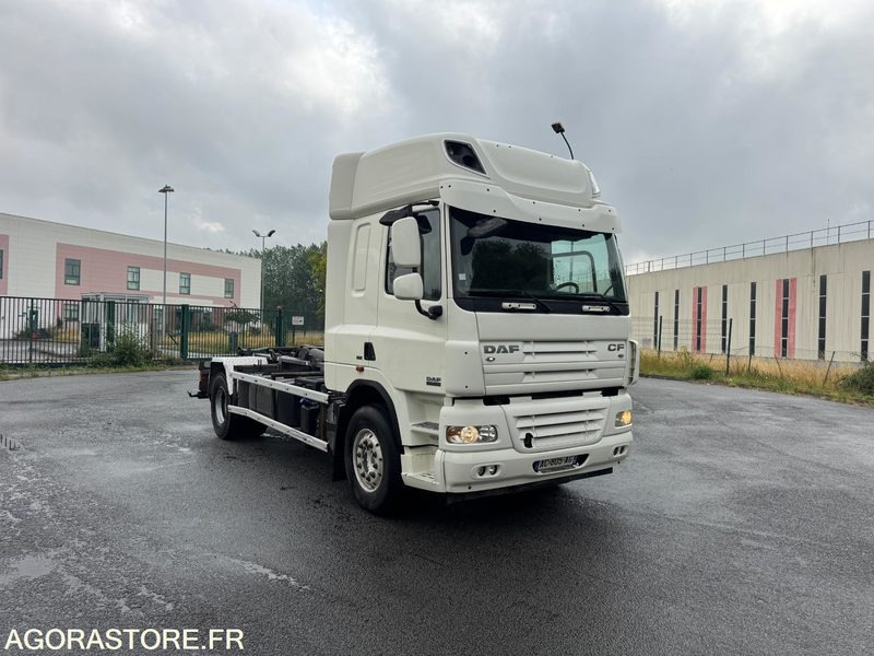 Porteur DAF CF460 19T Ampliroll GUIMA - 2009 - 801000km - משאית: תמונה 2 Porteur DAF CF460 19T Ampliroll GUIMA - 2009 - 801000km - משאית: תמונה 2