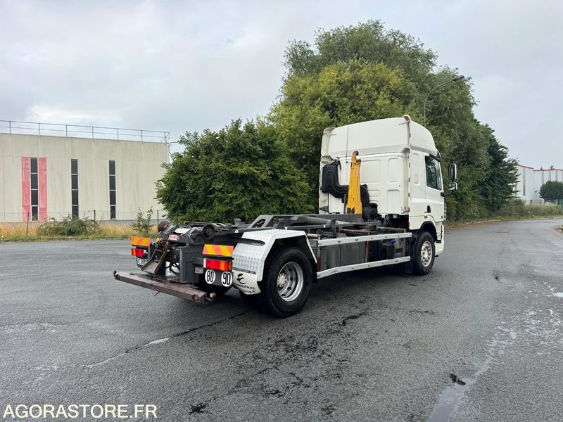 Porteur DAF CF460 19T Ampliroll GUIMA - 2009 - 801000km - משאית: תמונה 3 Porteur DAF CF460 19T Ampliroll GUIMA - 2009 - 801000km - משאית: תמונה 3