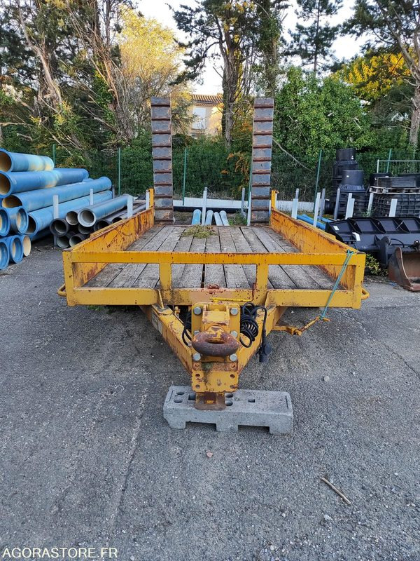 REMORQUE GOURDON - סמיטריילר: תמונה 1 REMORQUE GOURDON - סמיטריילר: תמונה 1