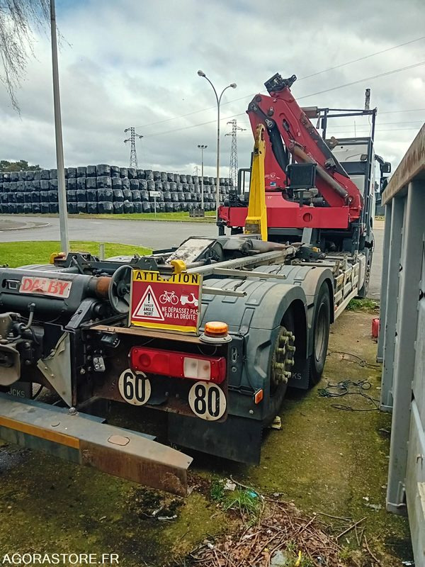 RENAULT 26T/BRAS/GRUE - EC310ED - 2016 / 534 362 KM - משאית: תמונה 4 RENAULT 26T/BRAS/GRUE - EC310ED - 2016 / 534 362 KM - משאית: תמונה 4