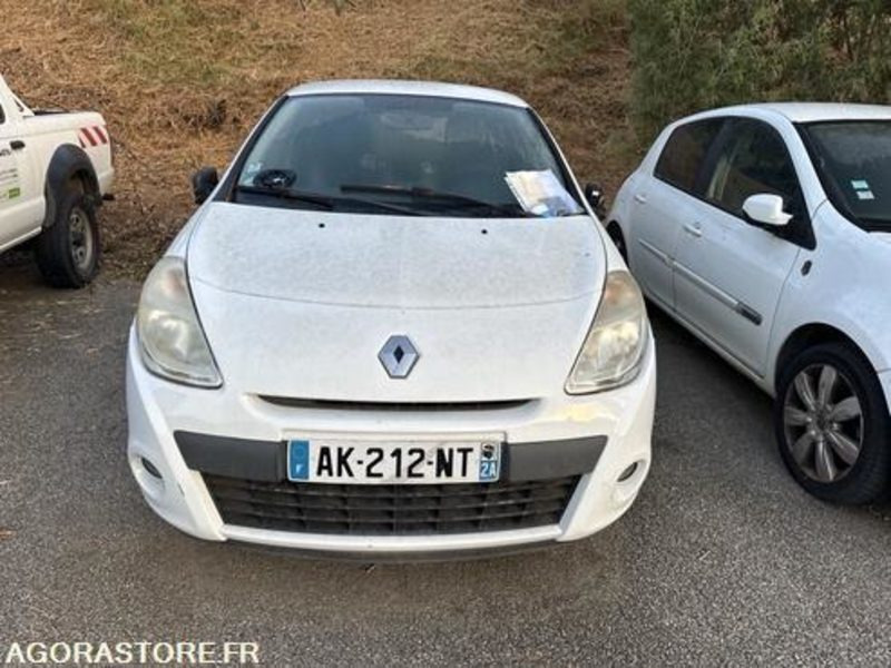 RENAULT CLIO - 2010 - 104062KM - AK212NT - מכונית: תמונה 1 RENAULT CLIO - 2010 - 104062KM - AK212NT - מכונית: תמונה 1