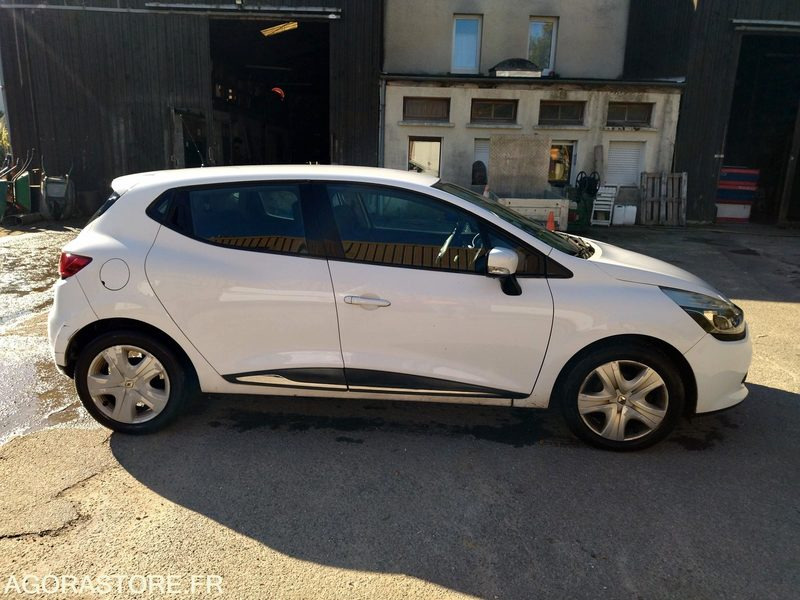 RENAULT CLIO DE 2013 AVEC 258818 KM - מכונית: תמונה 2 RENAULT CLIO DE 2013 AVEC 258818 KM - מכונית: תמונה 2
