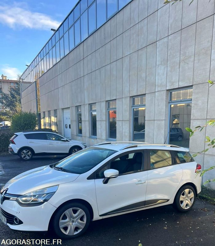 RENAULT CLIO IV ESTATE 241900 - רכב סטיישן: תמונה 3 RENAULT CLIO IV ESTATE 241900 - רכב סטיישן: תמונה 3