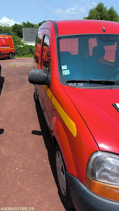 RENAULT KANGOO 1 PHASE 1 1,9LD 65CV - 2001 - 105668kms - כלי רכב מסחרי קטן: תמונה 2 RENAULT KANGOO 1 PHASE 1 1,9LD 65CV - 2001 - 105668kms - כלי רכב מסחרי קטן: תמונה 2