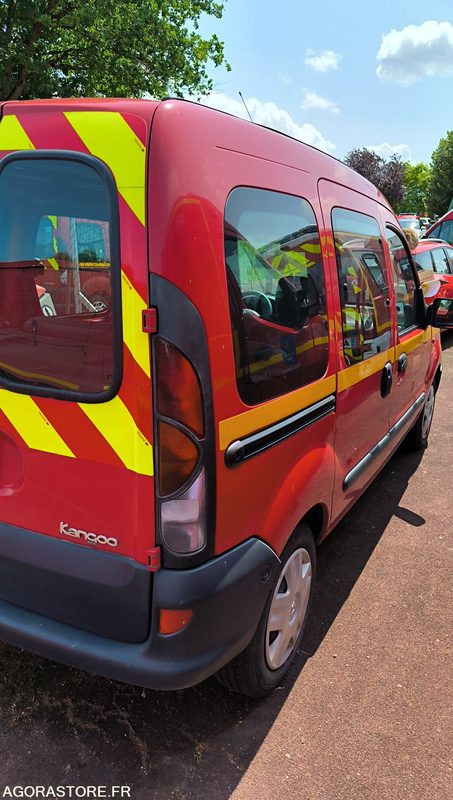 RENAULT KANGOO 1 PHASE 1 1,9LD 65CV - 2001 - 105668kms - כלי רכב מסחרי קטן: תמונה 1 RENAULT KANGOO 1 PHASE 1 1,9LD 65CV - 2001 - 105668kms - כלי רכב מסחרי קטן: תמונה 1