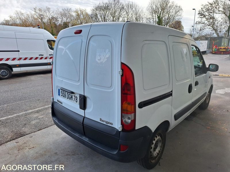RENAULT KANGOO _ 2 places _ Essence/GPL - כלי רכב מסחרי קטן: תמונה 5 RENAULT KANGOO _ 2 places _ Essence/GPL - כלי רכב מסחרי קטן: תמונה 5