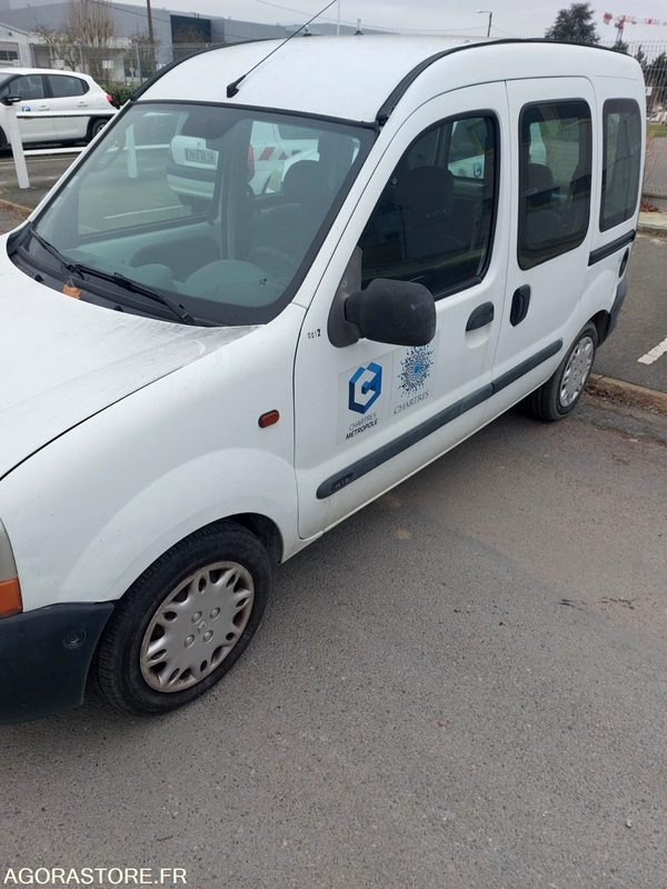 RENAULT KANGOO - 2000 - 119 023KM - כלי רכב מסחרי קטן: תמונה 1 RENAULT KANGOO - 2000 - 119 023KM - כלי רכב מסחרי קטן: תמונה 1