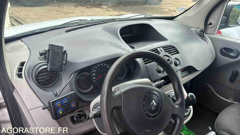 RENAULT - KANGOO - 2009 - 222767kms - כלי רכב מסחרי קטן: תמונה 4 RENAULT - KANGOO - 2009 - 222767kms - כלי רכב מסחרי קטן: תמונה 4