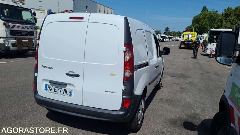RENAULT KANGOO - 2011 - 81107KM - BV-627-ML - כלי רכב מסחרי קטן: תמונה 4 RENAULT KANGOO - 2011 - 81107KM - BV-627-ML - כלי רכב מסחרי קטן: תמונה 4