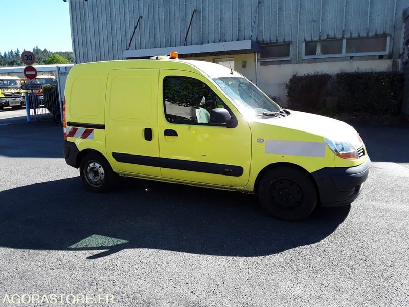 RENAULT KANGOO DCI C2063 - 303160 km - 2006 - כלי רכב מסחרי קטן: תמונה 2 RENAULT KANGOO DCI C2063 - 303160 km - 2006 - כלי רכב מסחרי קטן: תמונה 2