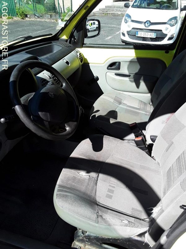 RENAULT KANGOO DCI C2063 - 303160 km - 2006 - כלי רכב מסחרי קטן: תמונה 5 RENAULT KANGOO DCI C2063 - 303160 km - 2006 - כלי רכב מסחרי קטן: תמונה 5