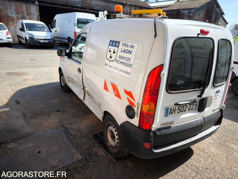 RENAULT KANGOO (vente pour pièces) 128937 kms 2009 - כלי רכב מסחרי קטן: תמונה 4 RENAULT KANGOO (vente pour pièces) 128937 kms 2009 - כלי רכב מסחרי קטן: תמונה 4