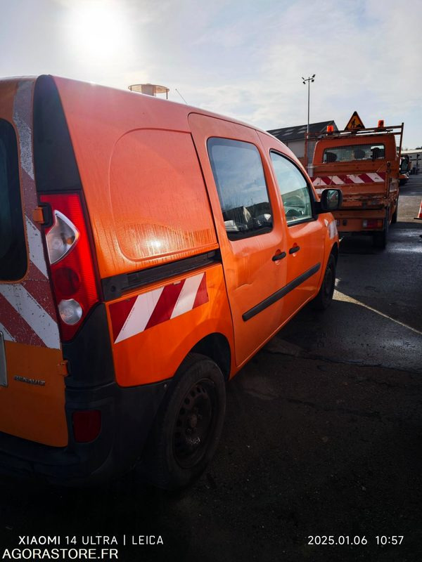 RENAULT Kangoo FM-461-JQ Moteur tournant - כלי רכב מסחרי קטן: תמונה 5 RENAULT Kangoo FM-461-JQ Moteur tournant - כלי רכב מסחרי קטן: תמונה 5