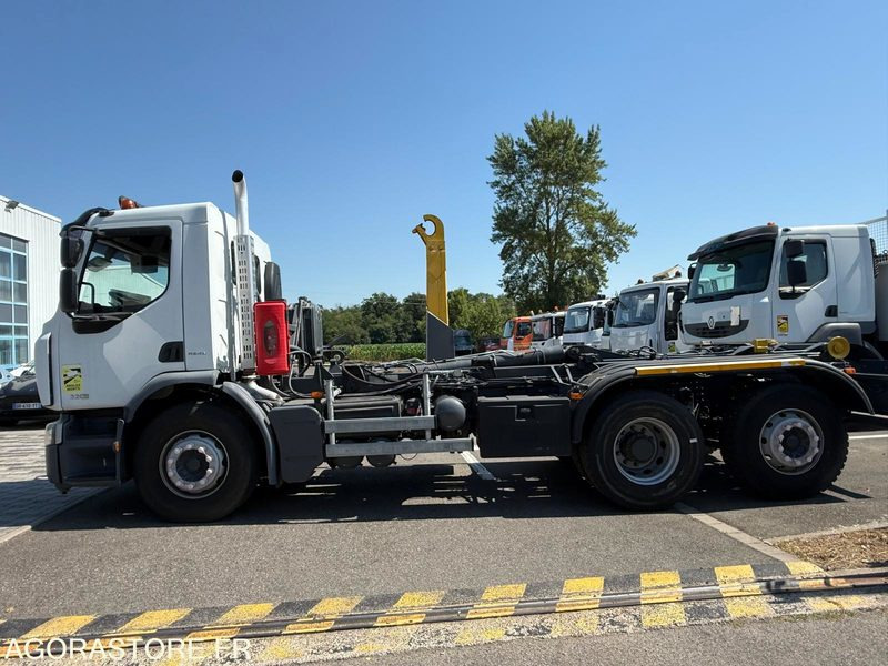 RENAULT LANDER 320 - 6X2 - POLYBENNE - AMPLIROLL - משאית הרמת וו: תמונה 4 RENAULT LANDER 320 - 6X2 - POLYBENNE - AMPLIROLL - משאית הרמת וו: תמונה 4