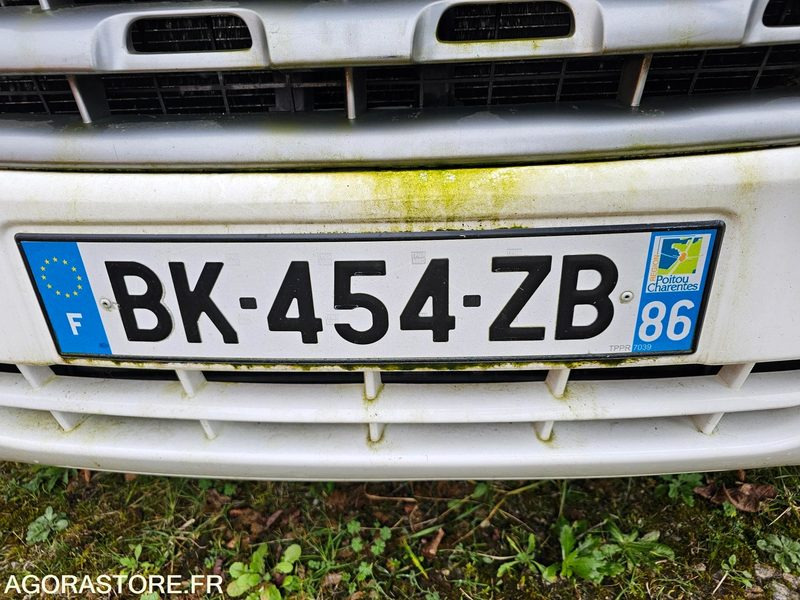 RENAULT MASTER 163791kms 2011- BK454ZB - כלי רכב מסחרי עם לוח: תמונה 5 RENAULT MASTER 163791kms 2011- BK454ZB - כלי רכב מסחרי עם לוח: תמונה 5