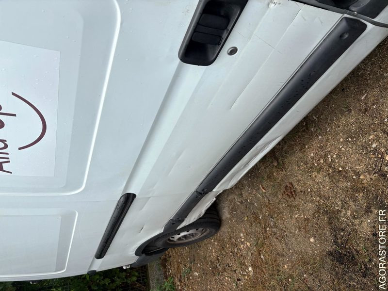 RENAULT MASTER - 2008 - 117876 KM - כלי רכב מסחרי עם לוח: תמונה 5 RENAULT MASTER - 2008 - 117876 KM - כלי רכב מסחרי עם לוח: תמונה 5