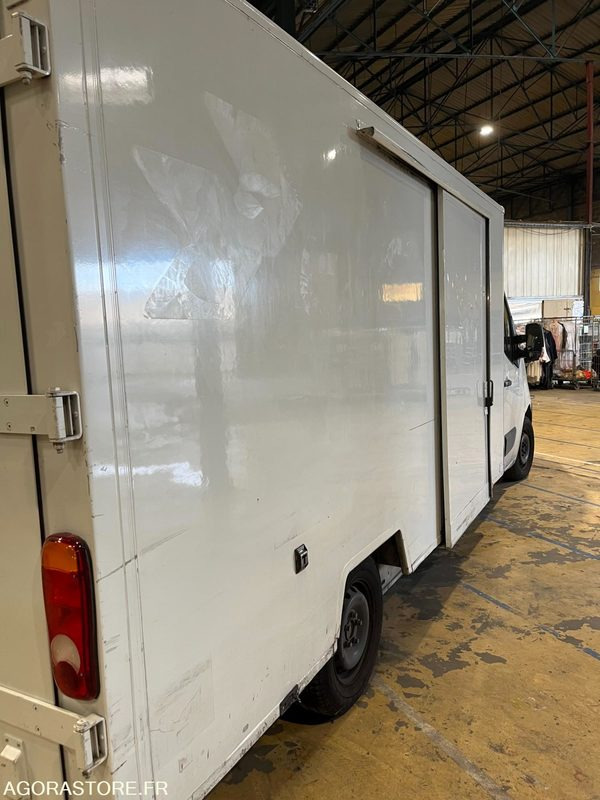 RENAULT MASTER - 2013 - 130914 Kms - כלי רכב מסחרי עם לוח: תמונה 5 RENAULT MASTER - 2013 - 130914 Kms - כלי רכב מסחרי עם לוח: תמונה 5