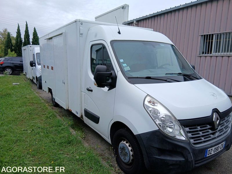 RENAULT MASTER - 2016 - 304402 Kms - כלי רכב מסחרי עם לוח: תמונה 2 RENAULT MASTER - 2016 - 304402 Kms - כלי רכב מסחרי עם לוח: תמונה 2