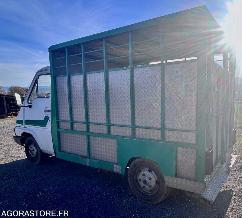 RENAULT MASTER BETAILLERE - כלי רכב מסחרי: תמונה 4 RENAULT MASTER BETAILLERE - כלי רכב מסחרי: תמונה 4