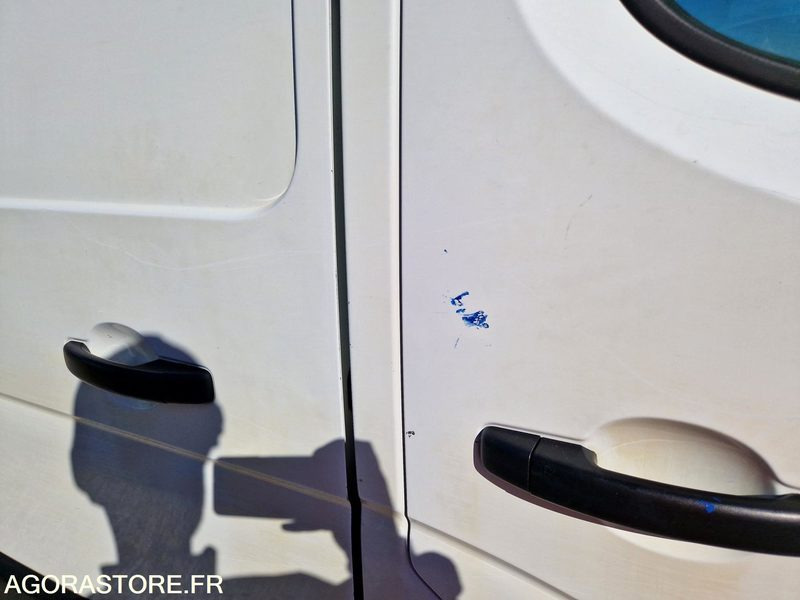 RENAULT MASTER- BY119KX - 2011 / 342 014 KM - כלי רכב מסחרי עם לוח: תמונה 5 RENAULT MASTER- BY119KX - 2011 / 342 014 KM - כלי רכב מסחרי עם לוח: תמונה 5