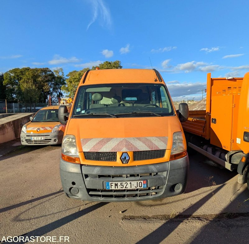 RENAULT MASTER FM-521-JQ - 2006 - כלי רכב מסחרי עם לוח: תמונה 1 RENAULT MASTER FM-521-JQ - 2006 - כלי רכב מסחרי עם לוח: תמונה 1